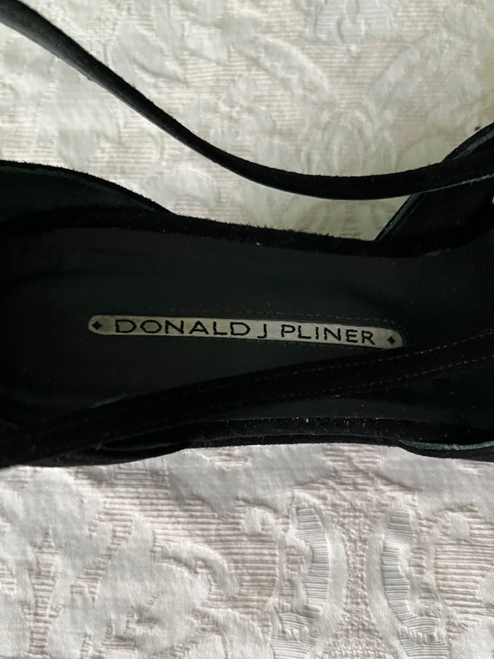 Donald J. Pilner Black Nubuck Dressy Wedge Sandals   Worn Twice  Size 7 - Picture 9 of 12